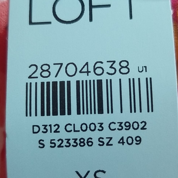 Floral blouse. - Picture 5 of 5